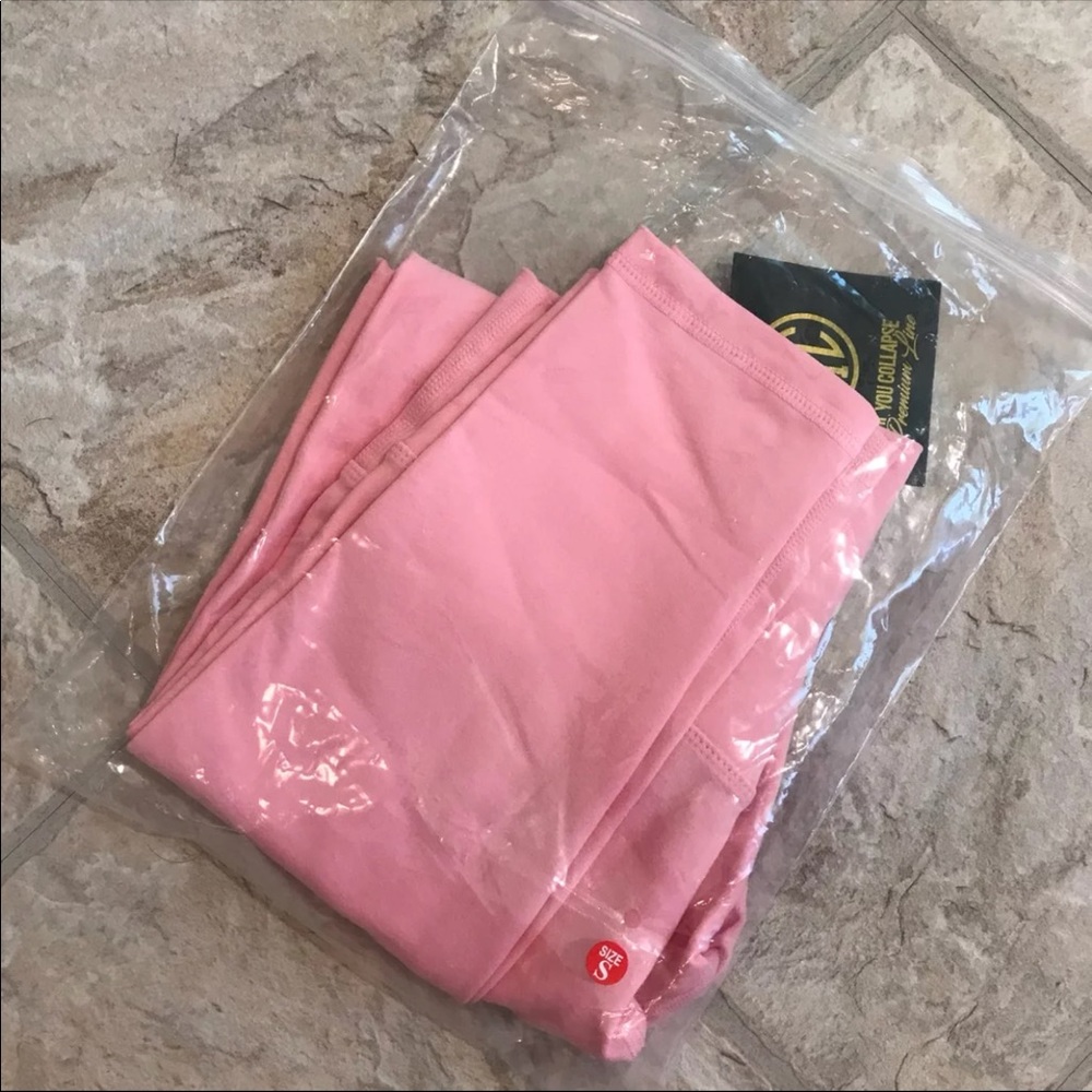 💌 SOLD 💌 Tilyoucollapse Classic Leggings